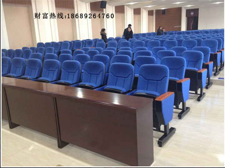 活動(dòng)腳.jpg 活動(dòng)腳.jpg